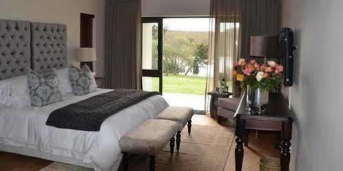 Under Oaks Guest House Paarl Exterior photo